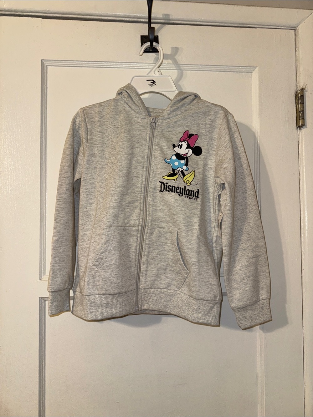 Disneyland girls sweater sz 7/8